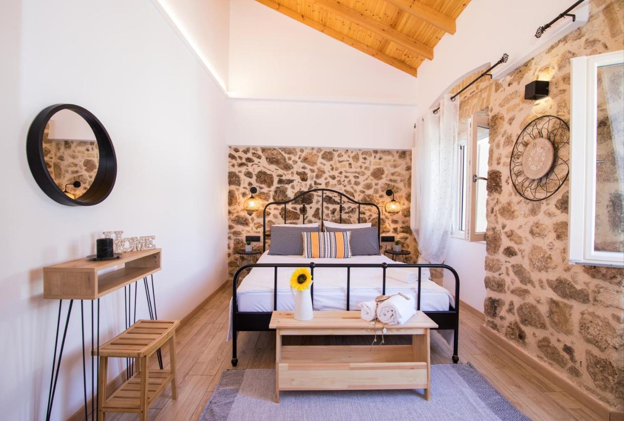 Nikolas Est 1773 Villa Áno Korakiána Esterno foto