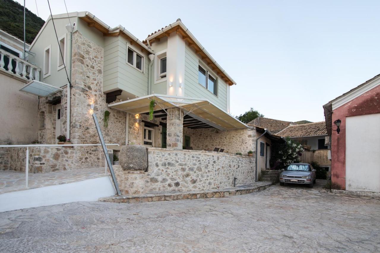 Nikolas Est 1773 Villa Áno Korakiána Esterno foto