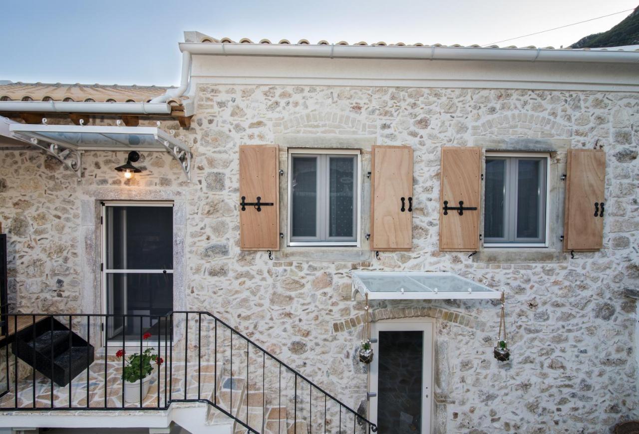 Nikolas Est 1773 Villa Áno Korakiána Esterno foto