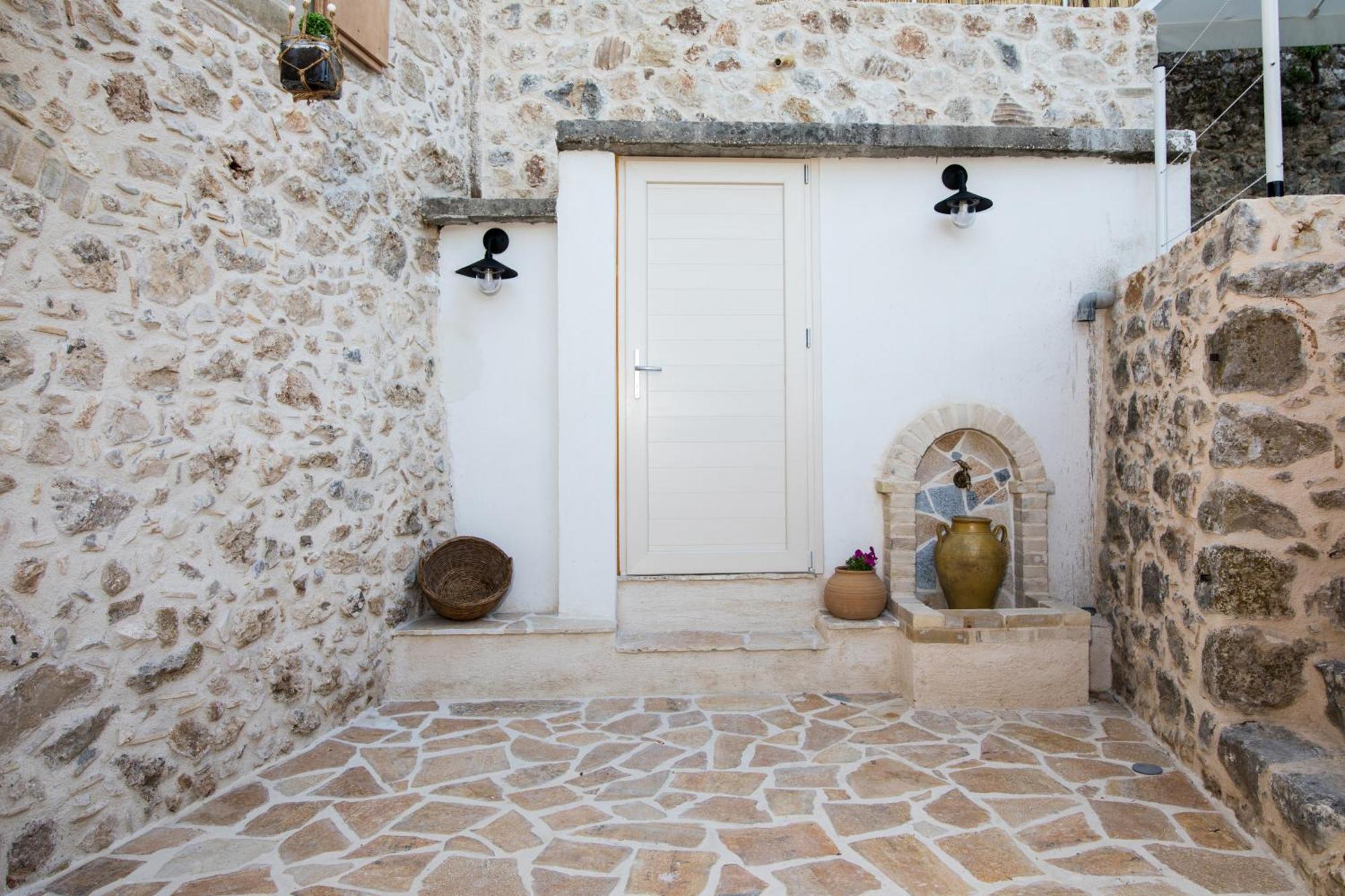 Nikolas Est 1773 Villa Áno Korakiána Esterno foto