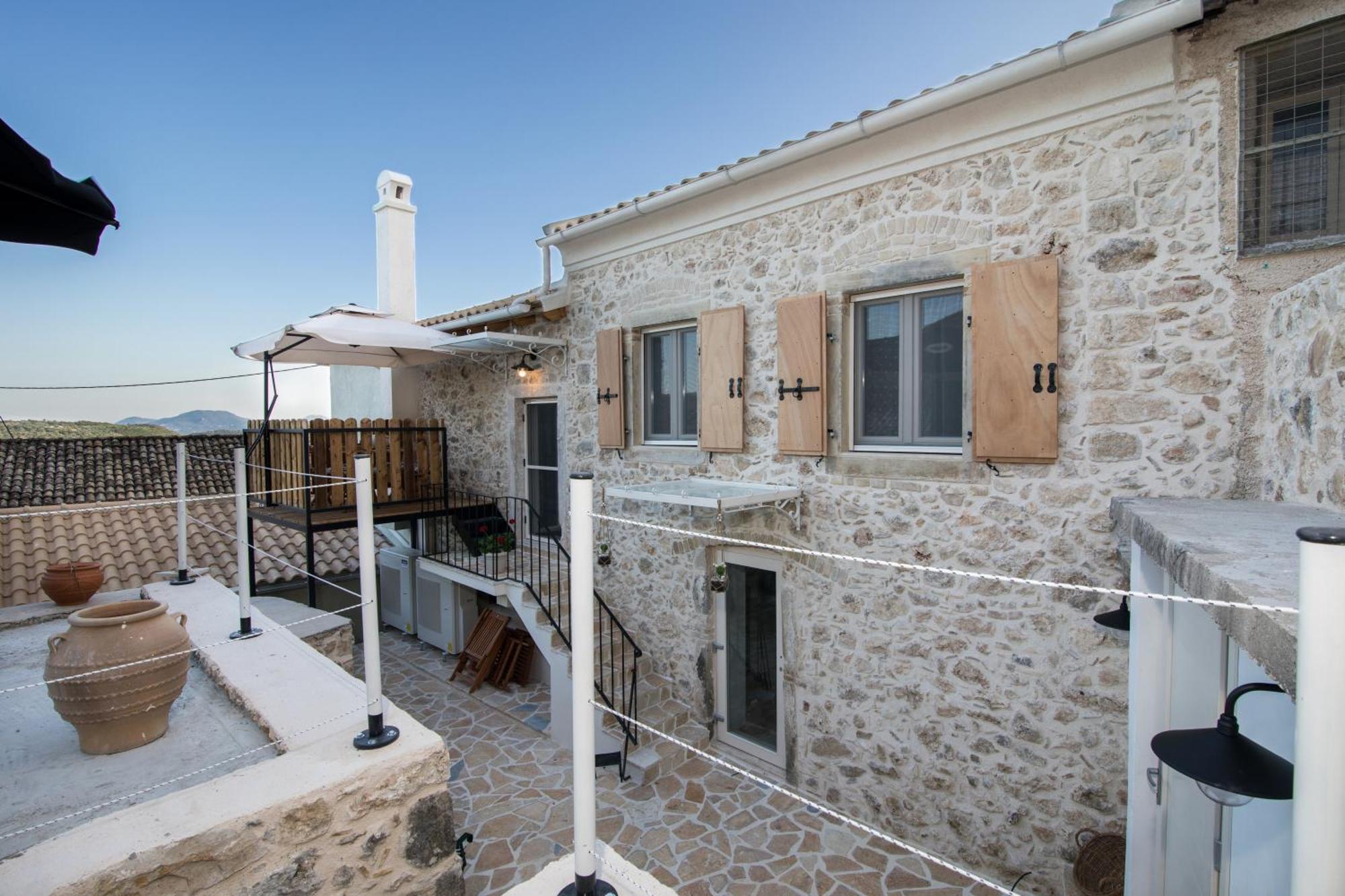 Nikolas Est 1773 Villa Áno Korakiána Esterno foto