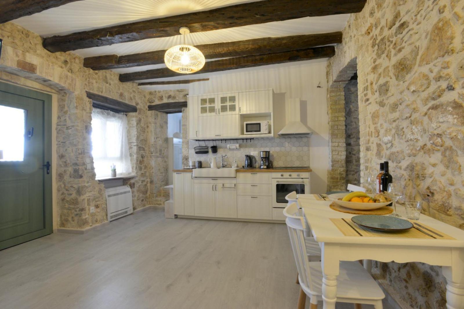 Nikolas Est 1773 Villa Áno Korakiána Esterno foto